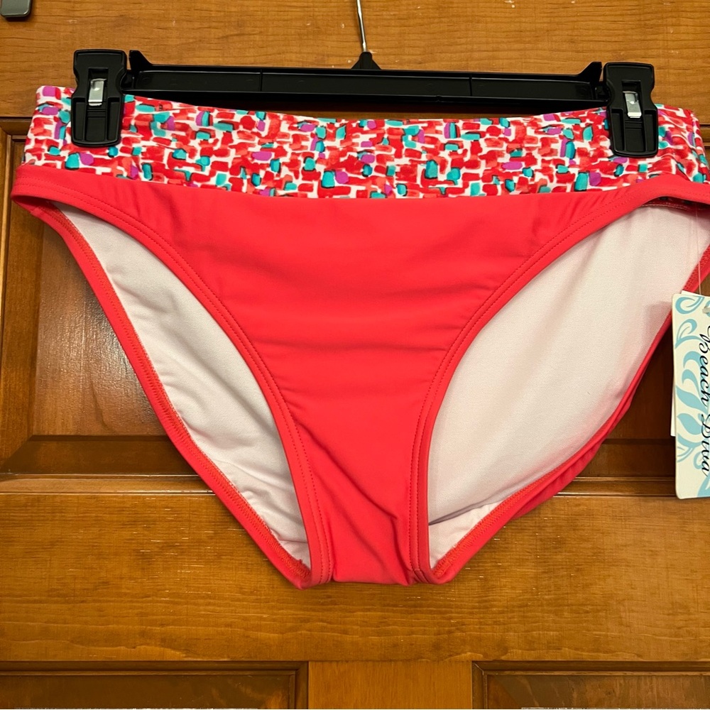 Beach Wear bikini bottom - never worn with tags
